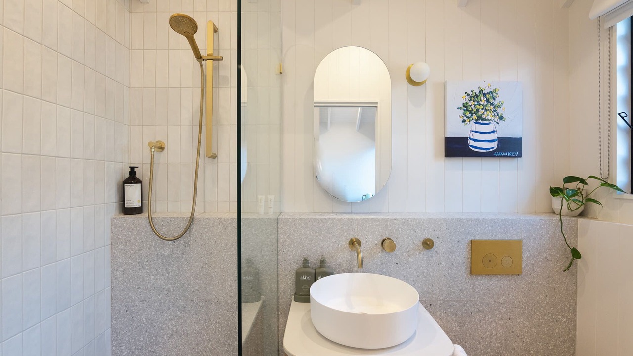 Photo of Others in Annandale