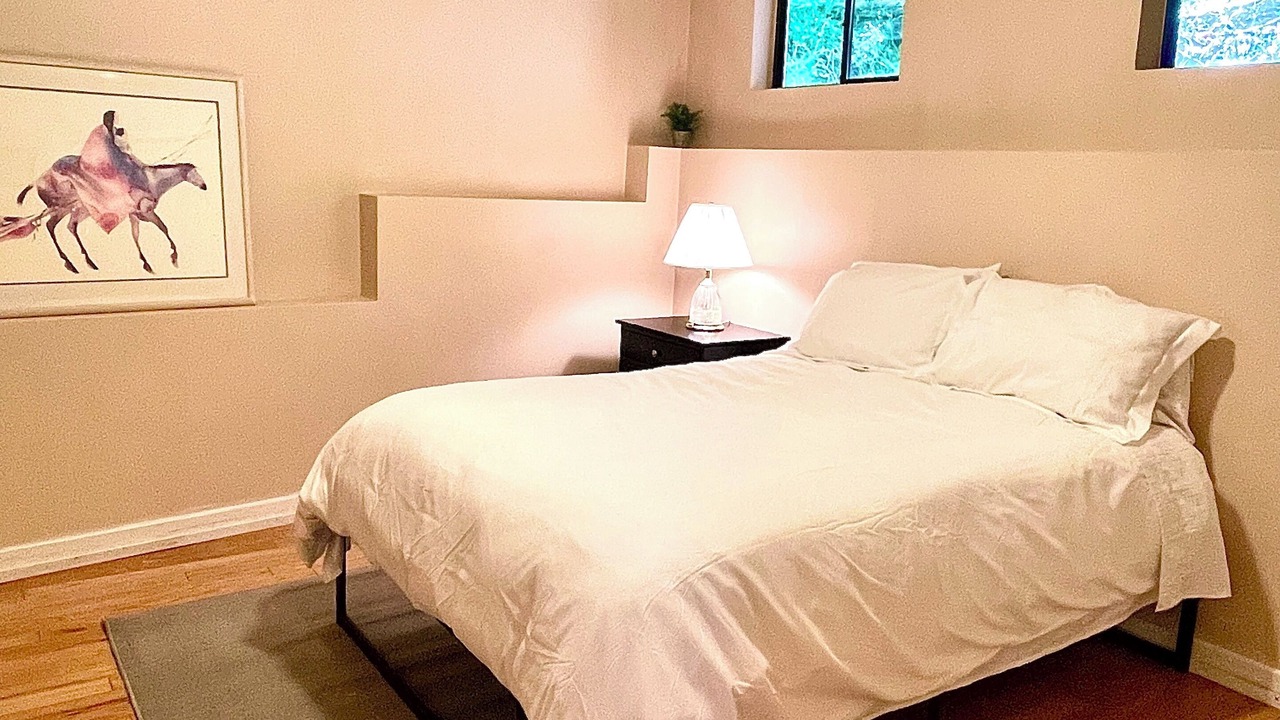 Photo of Others in Woodside