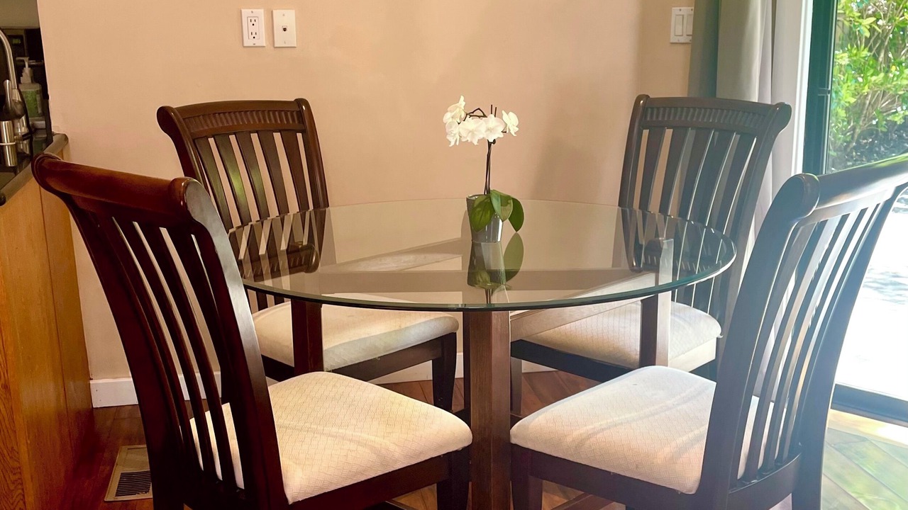 Photo of Others in Woodside