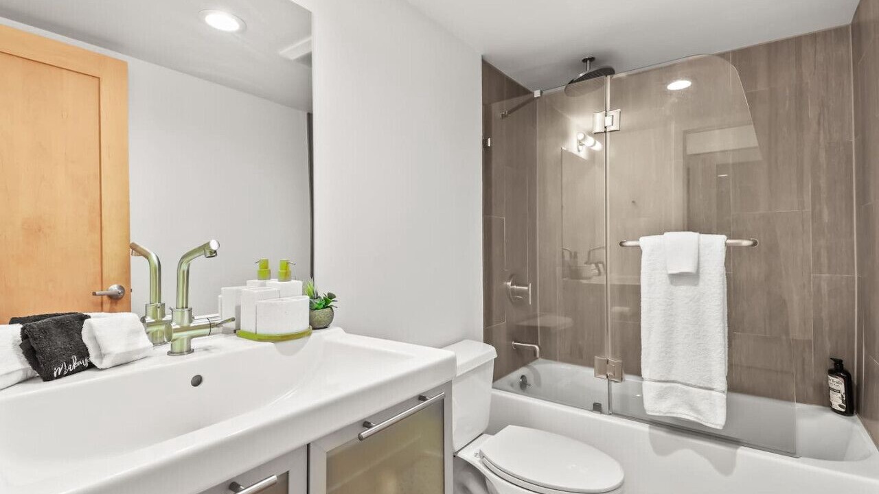 Photo of Bathroom in Cedar Hills