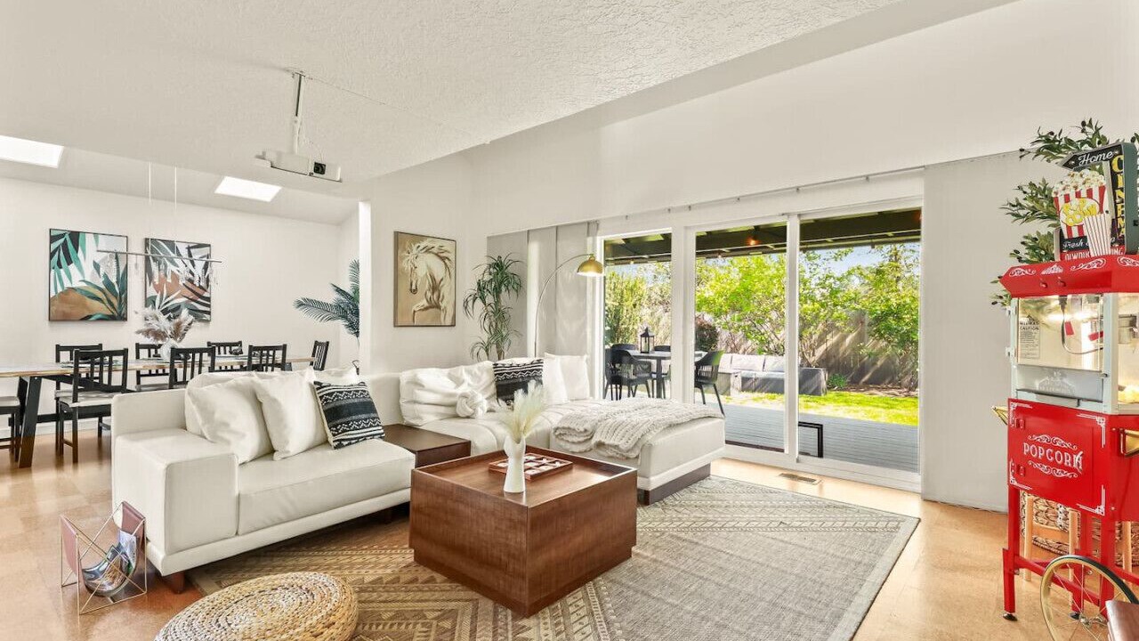 Photo of Livingroom in Cedar Hills