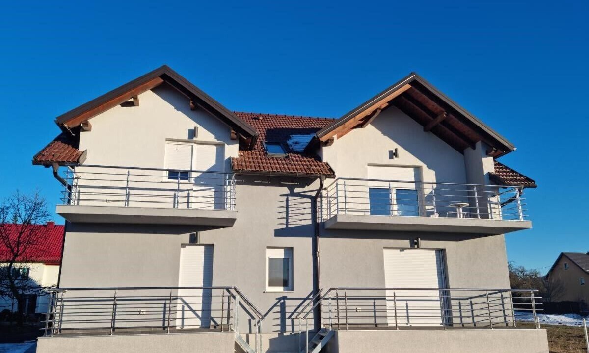 Photo of Outdoor in Perusic