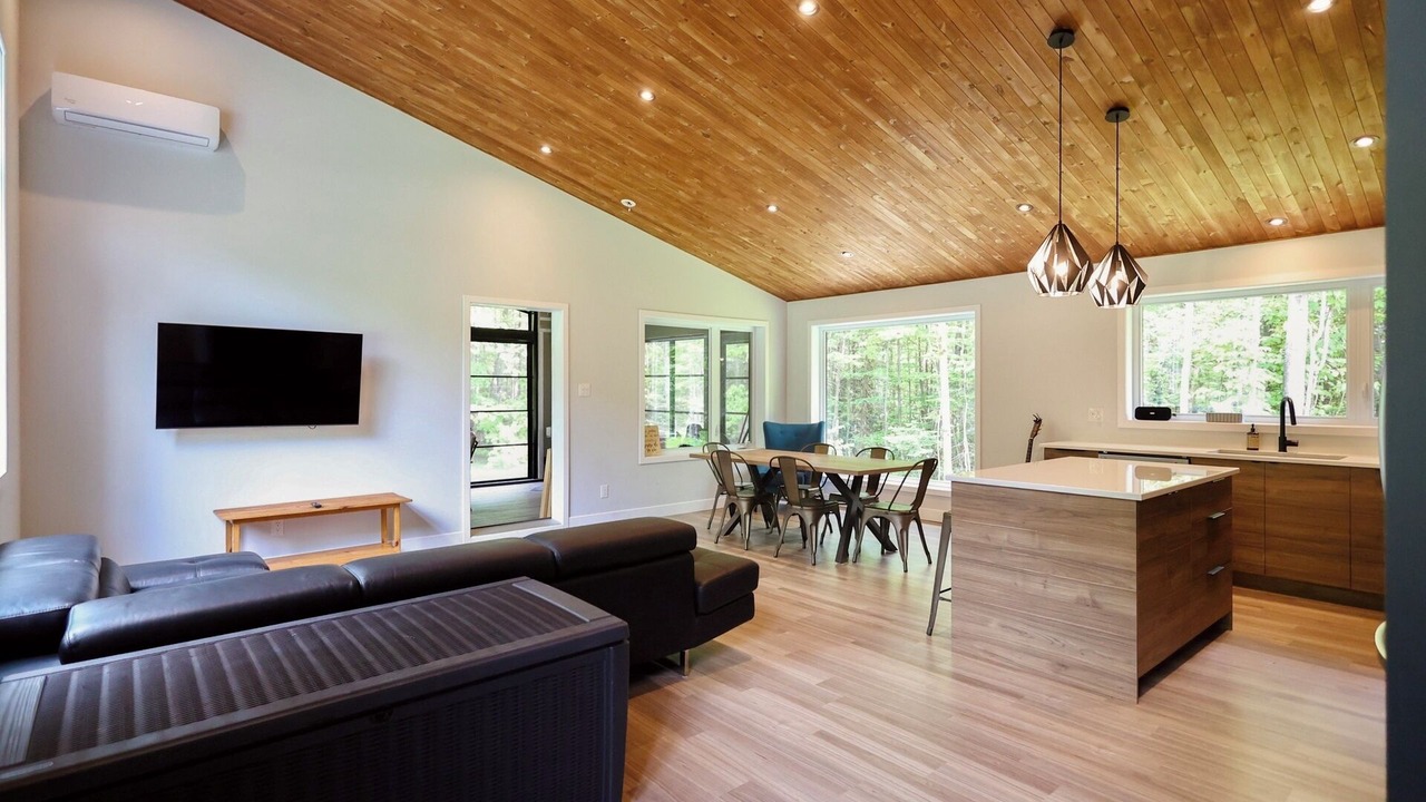 Photo of Livingroom in Coaticook