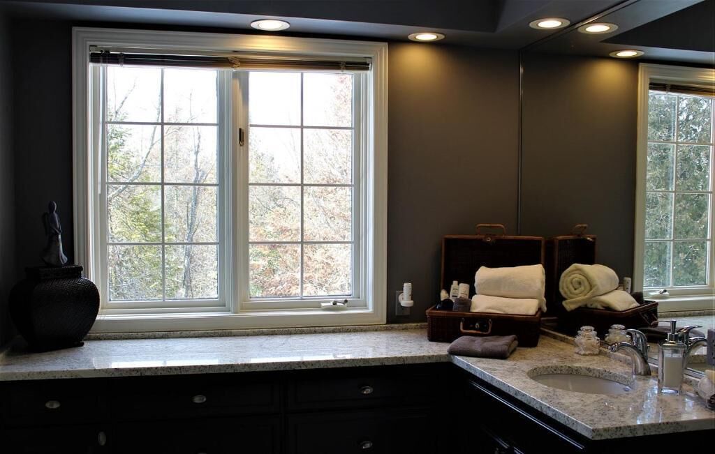 Photo of Bathroom in Erin