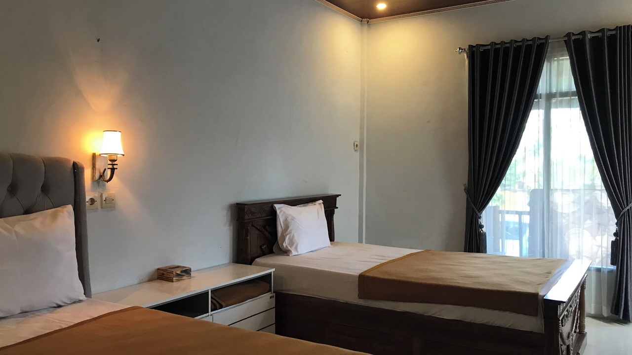 Photo of Outdoor in Kecamatan Montong Gading