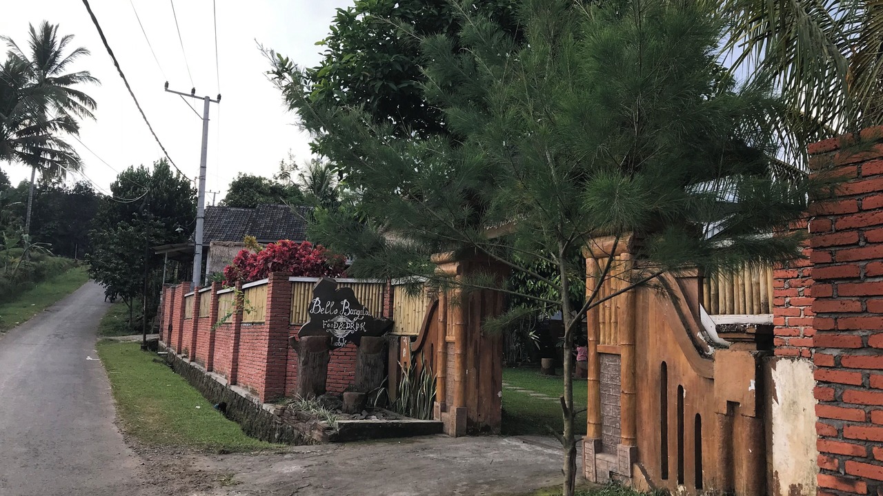 Photo of Outdoor in Kecamatan Montong Gading
