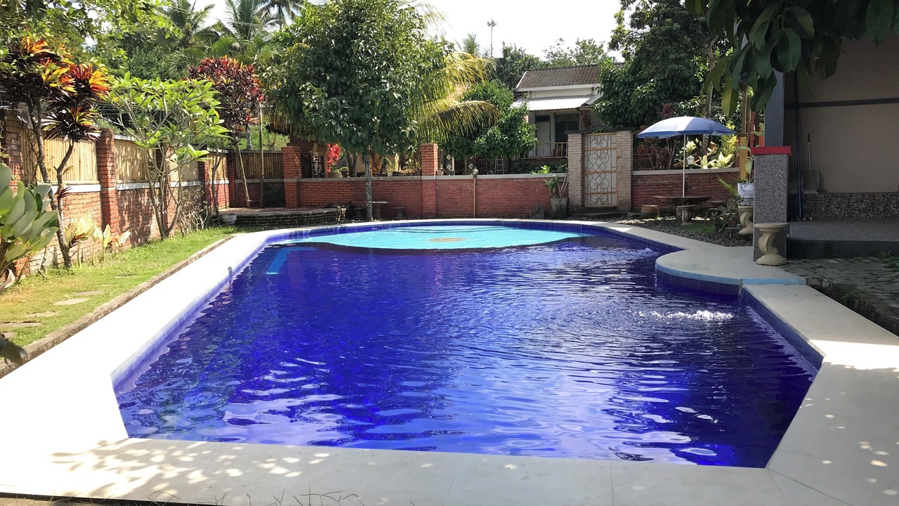 Photo of Outdoor in Kecamatan Montong Gading