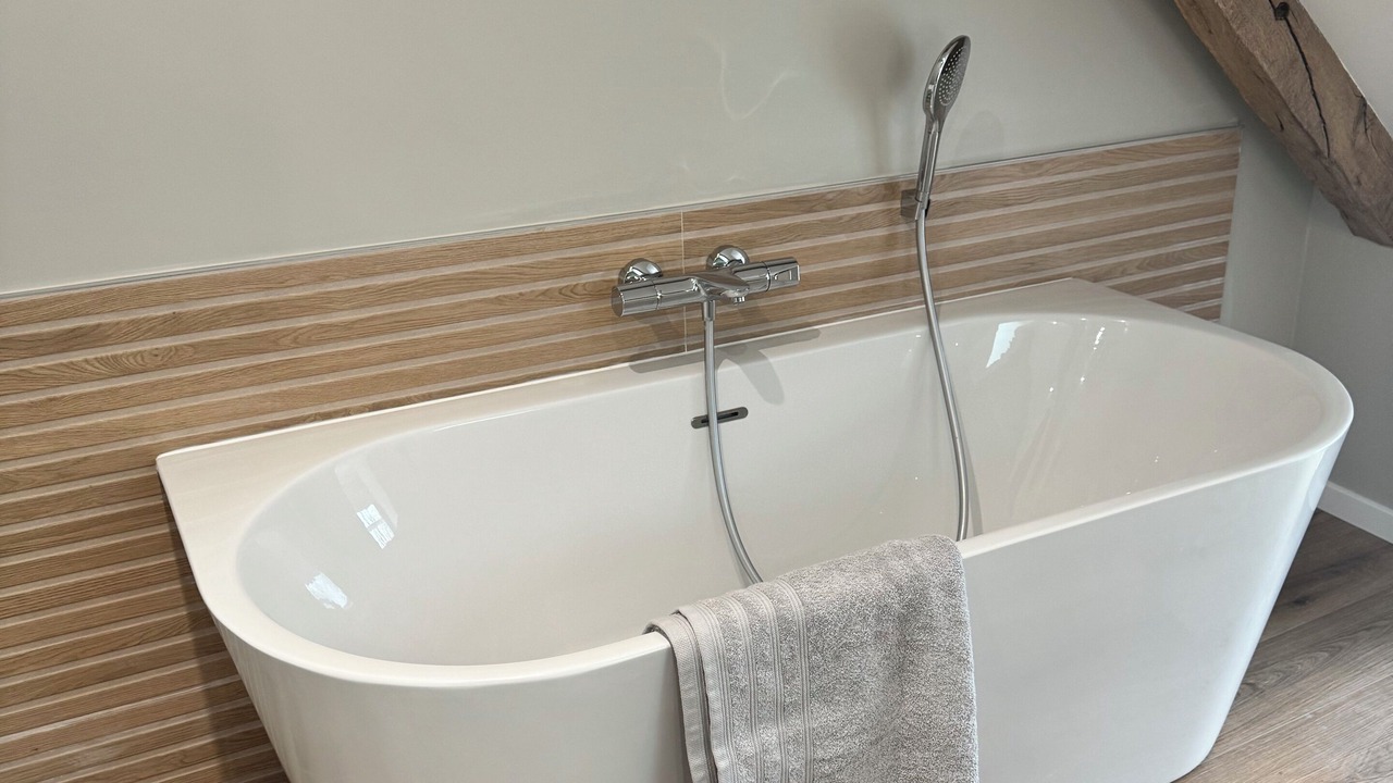 Photo of Others in Bobital