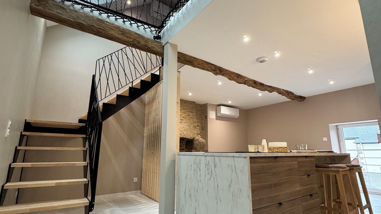 Photo of Others in Bobital