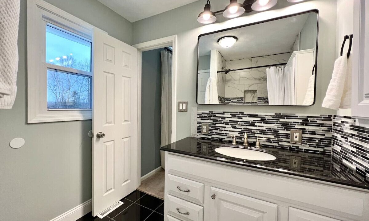 Photo of Bathroom in Cicero