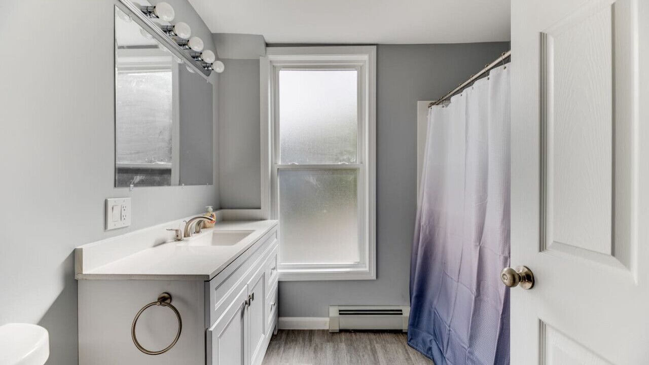 Photo of Others in Costigan