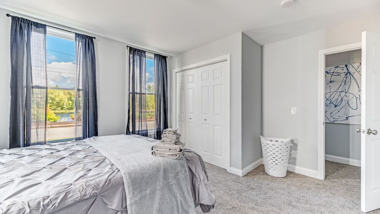 Photo of Others in Costigan