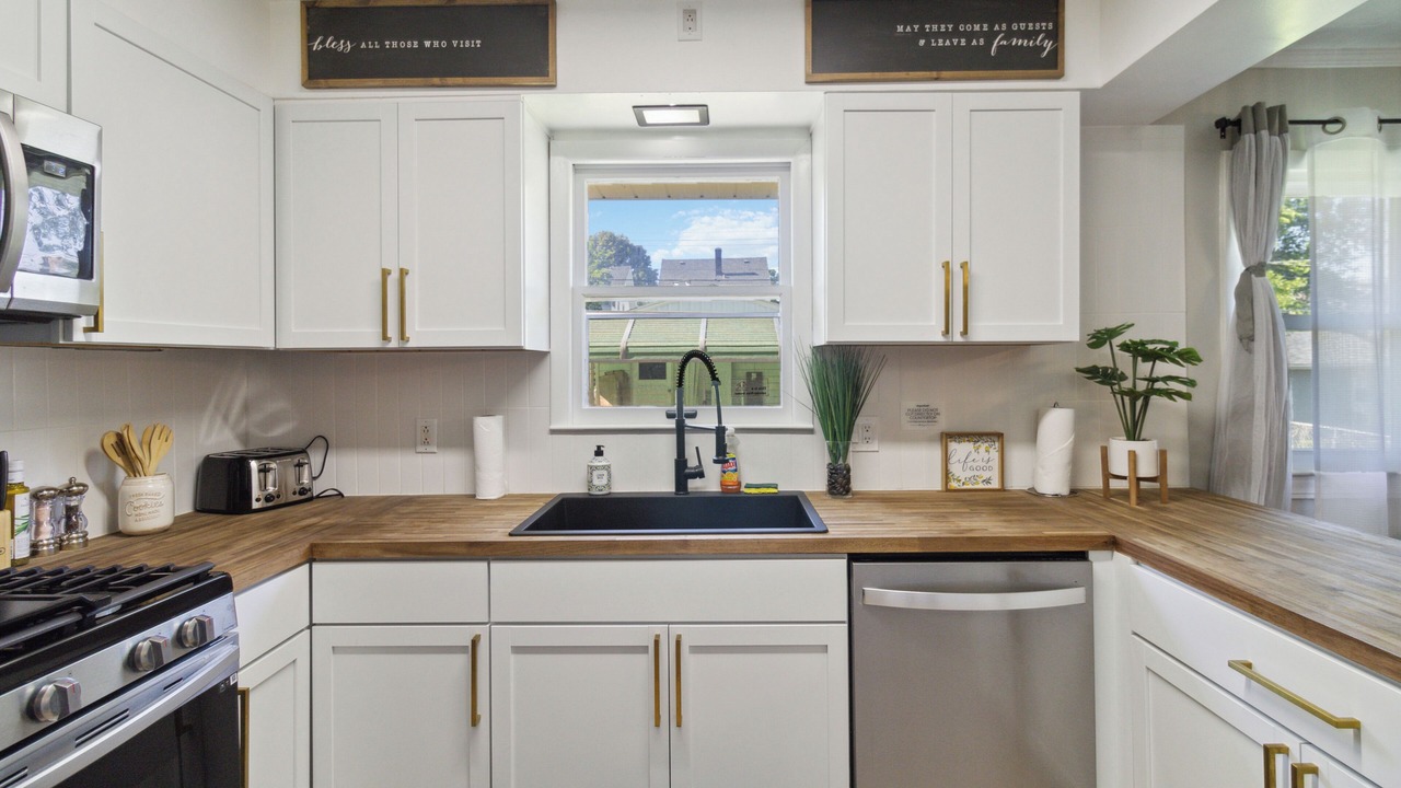 Photo of Kitchen in Joslyn Castle