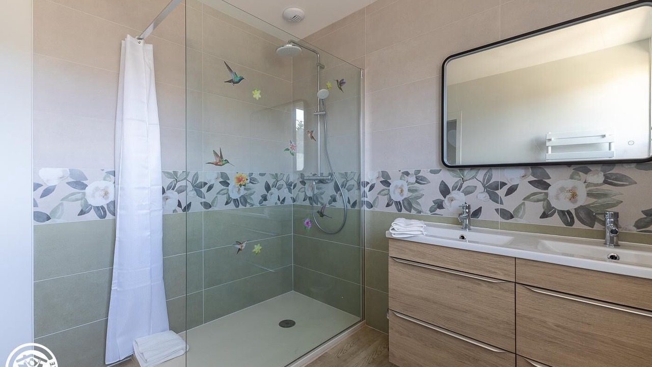 Photo of Bathroom in Saulzet-le-Froid