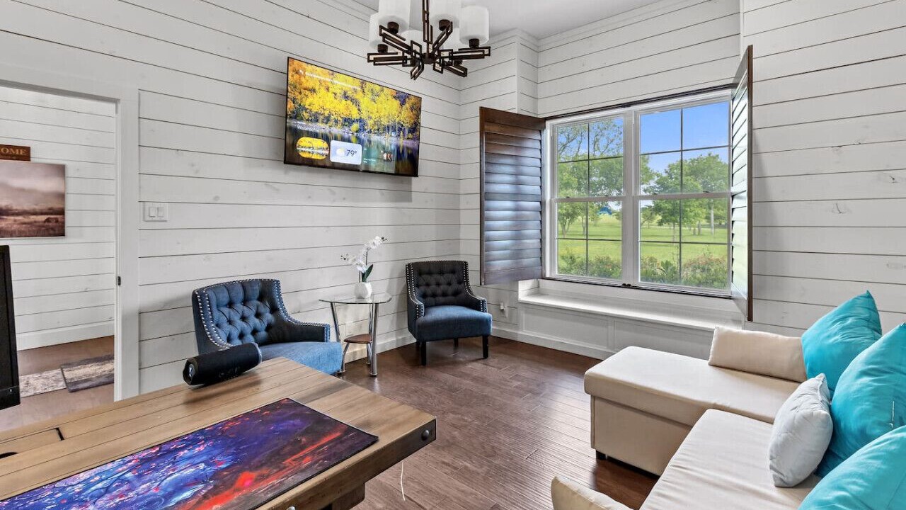 Photo of Livingroom in Waxahachie