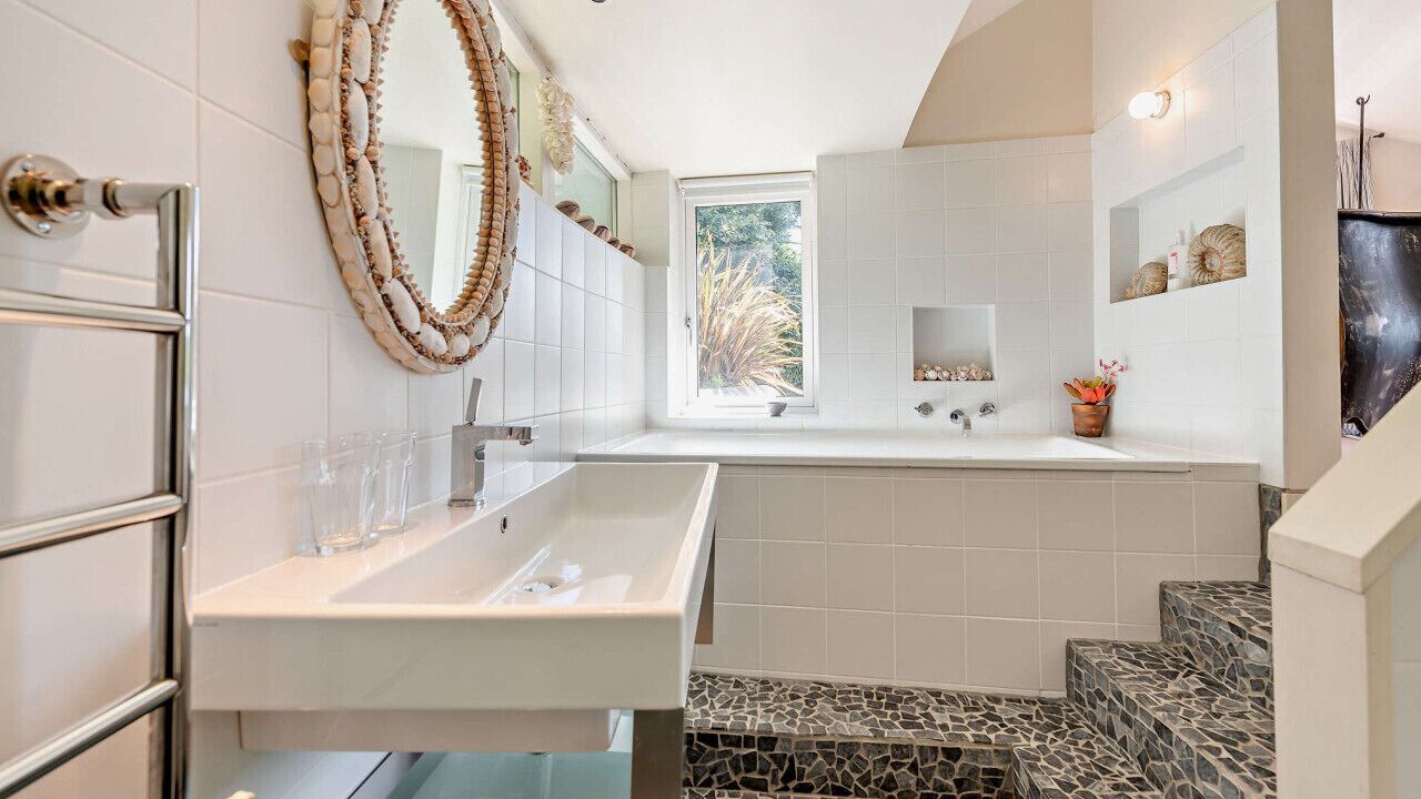 Photo of Others in Lawrenny