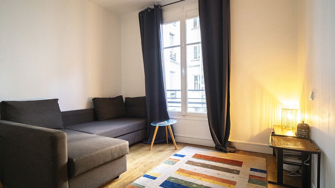 Photo of Livingroom in 15th Arrondissement