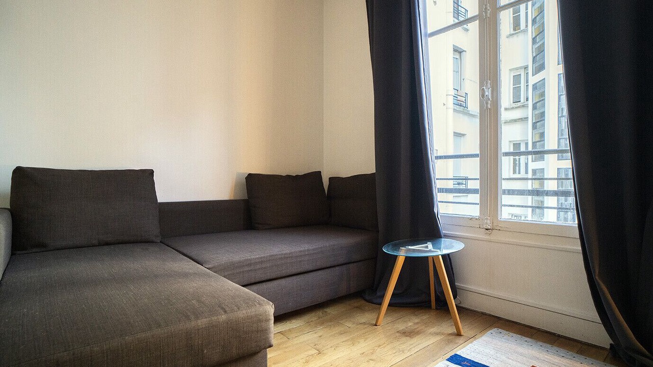 Photo of Livingroom in 15th Arrondissement