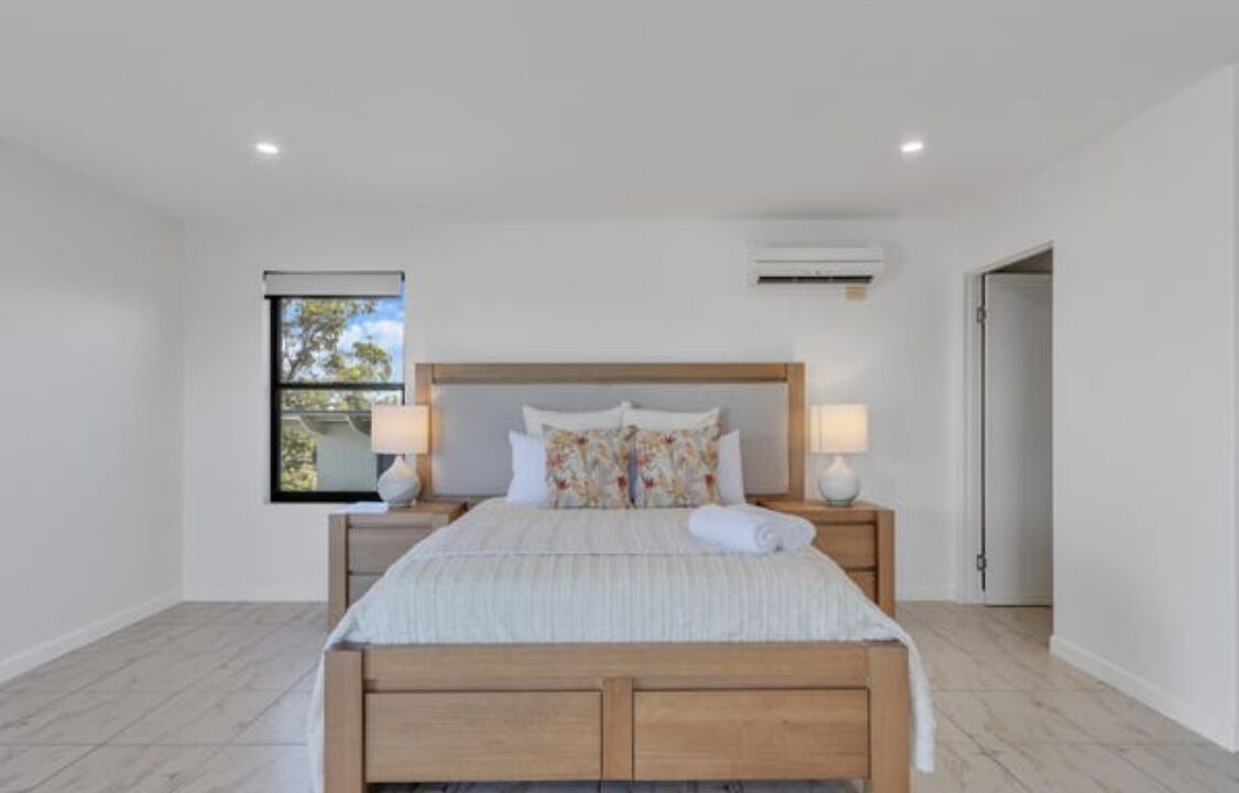 Photo of Others in River Heads