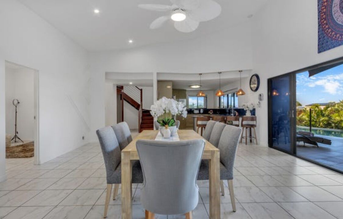 Photo of Others in River Heads