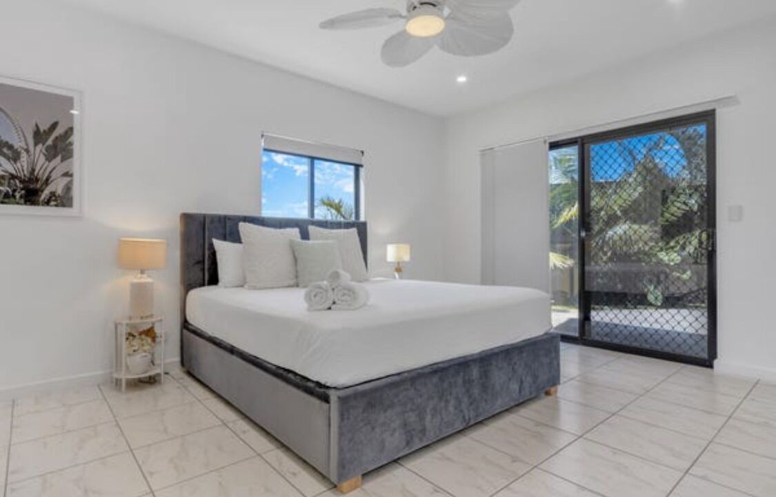 Photo of Others in River Heads