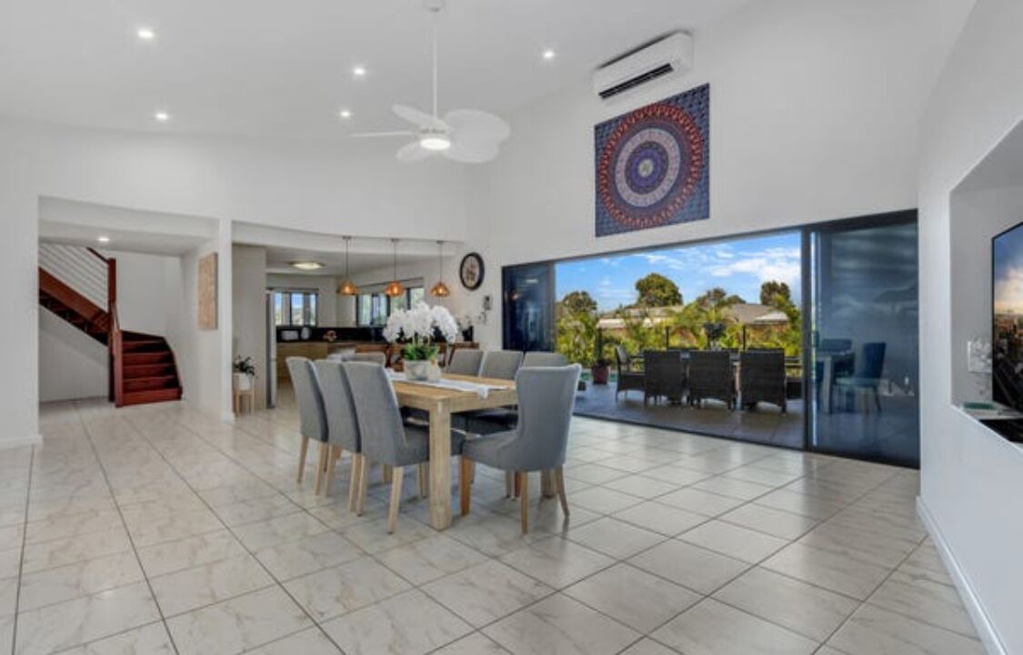 Photo of Others in River Heads