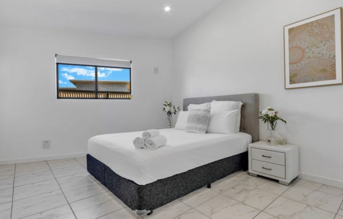 Photo of Others in River Heads