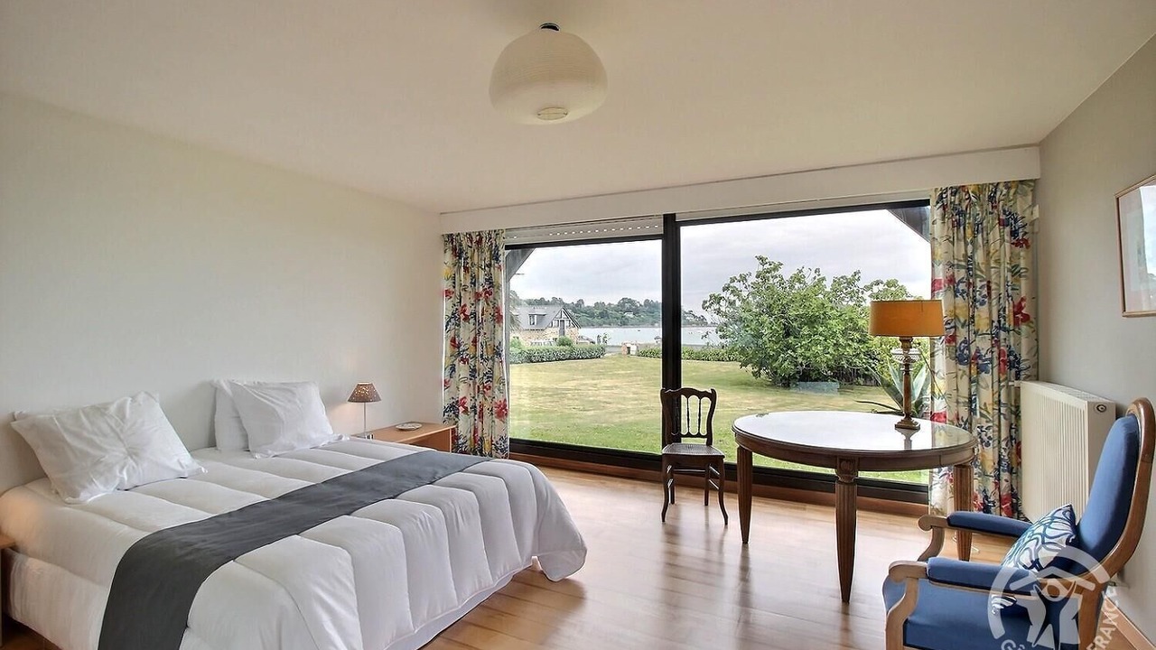 Photo of Others in Ploubazlanec