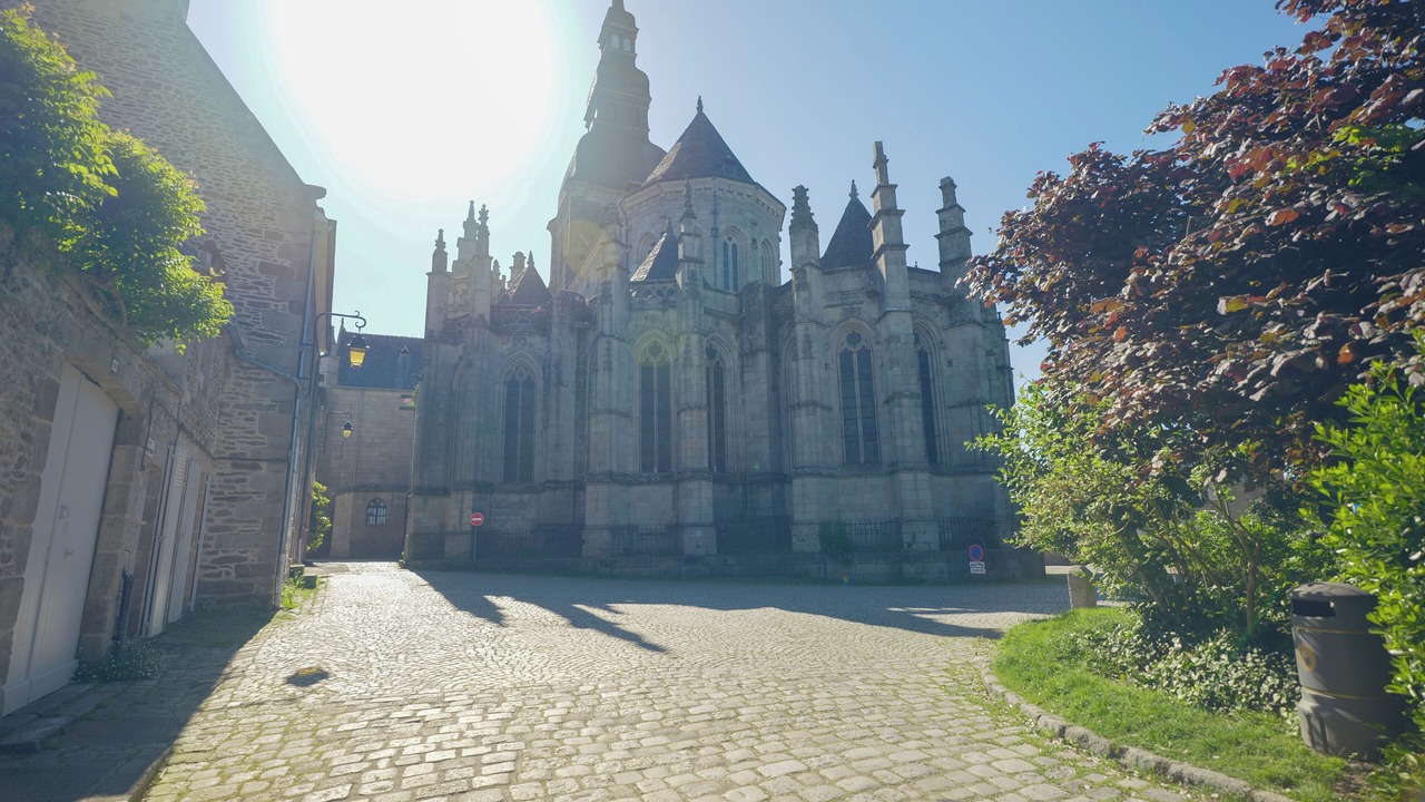 Photo of Others in Dinan