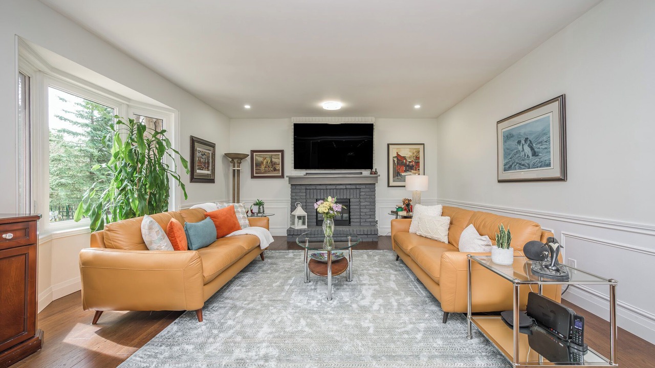 Photo of Livingroom in Hamilton