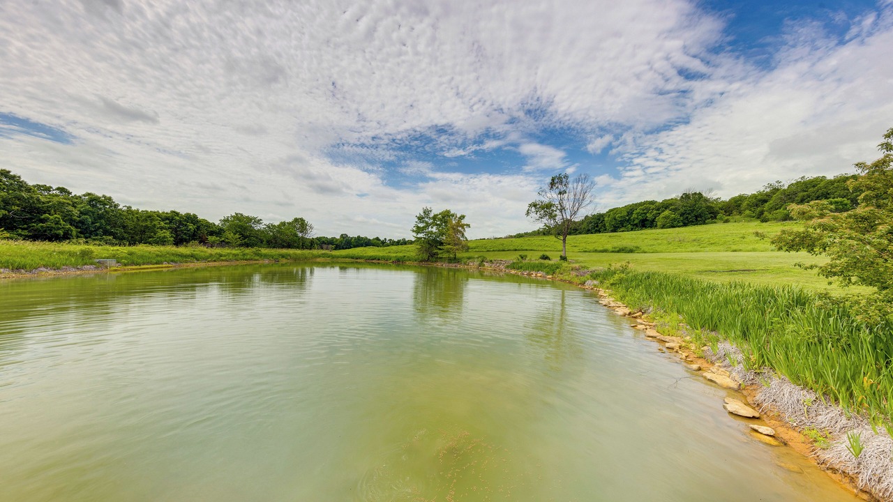 Photo of Others in Lecompton