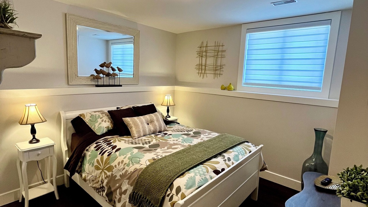 Photo of Bedroom in Victoria Harbour