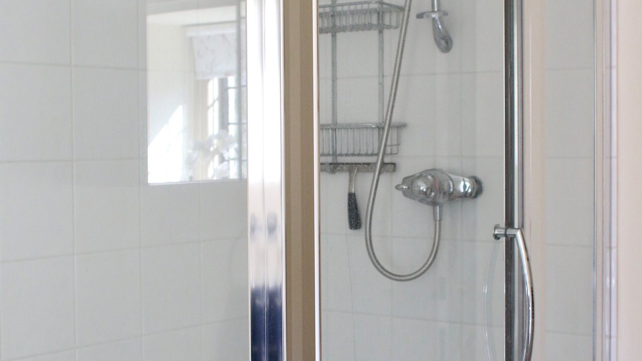 Photo of Bathroom in Badminton