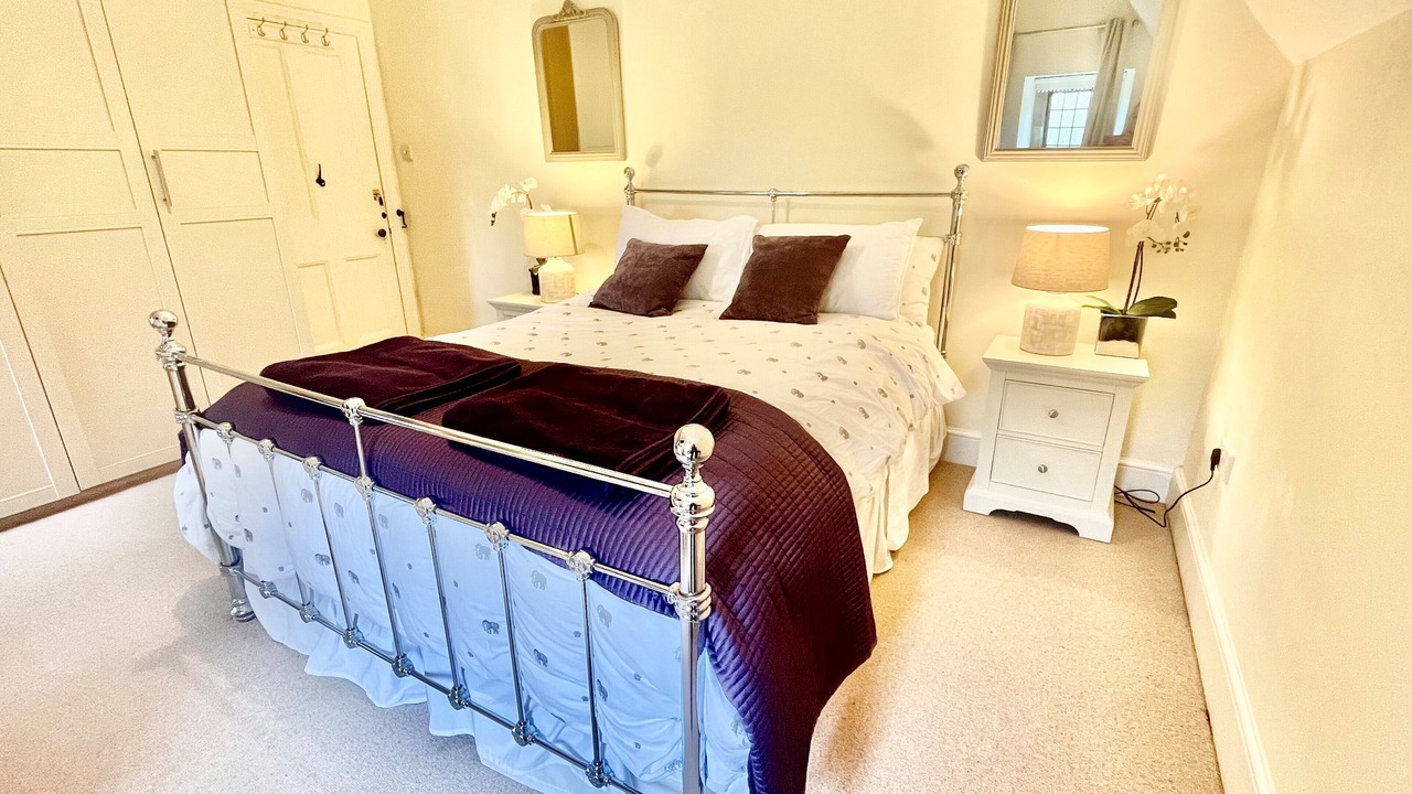 Photo of Bedroom in Badminton