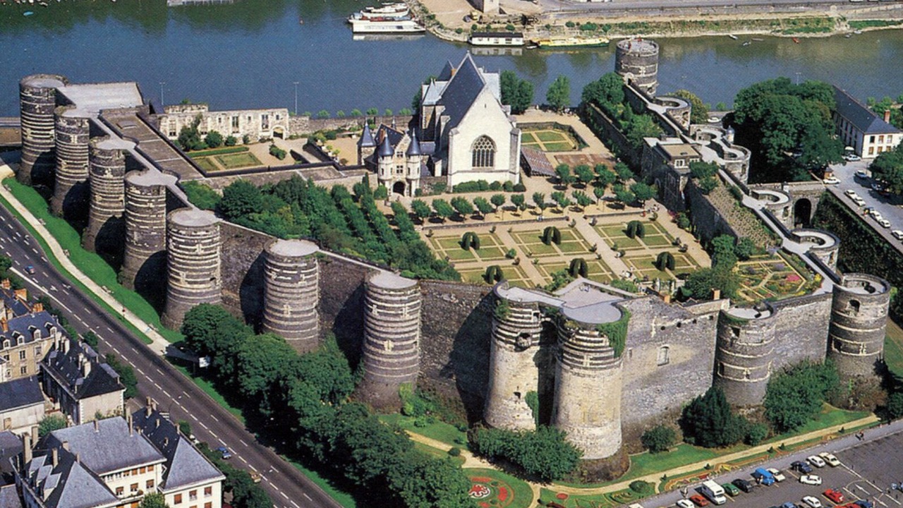 Photo of Outdoor in Les Ponts-de-Ce