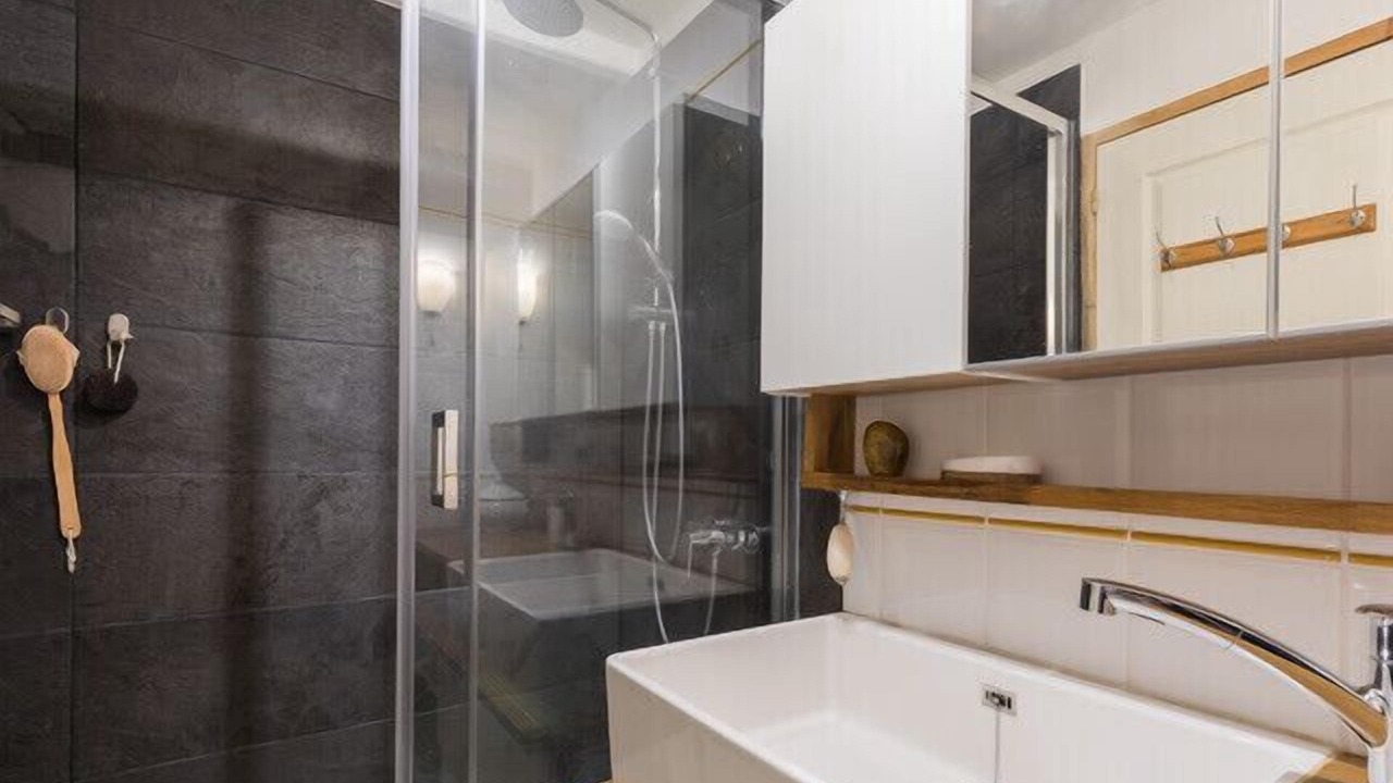 Photo of Others in Voltaire - Saint Amour