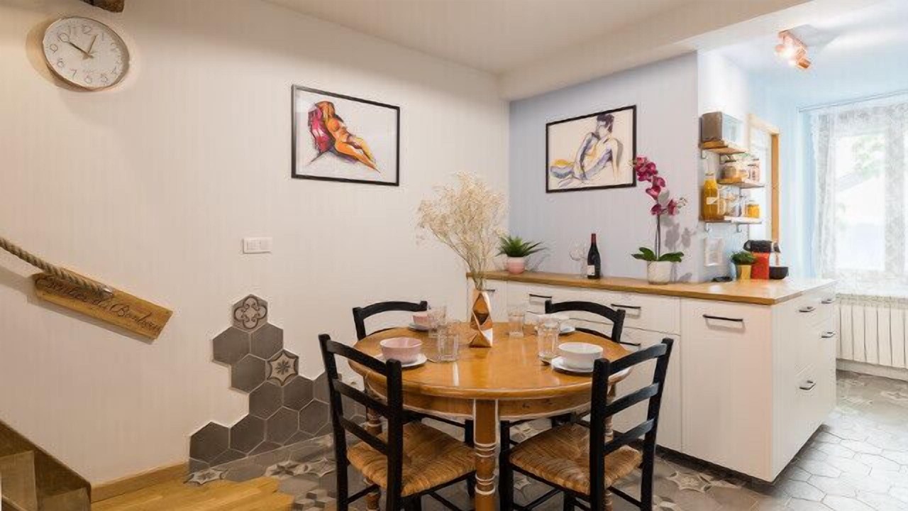 Photo of Others in Voltaire - Saint Amour