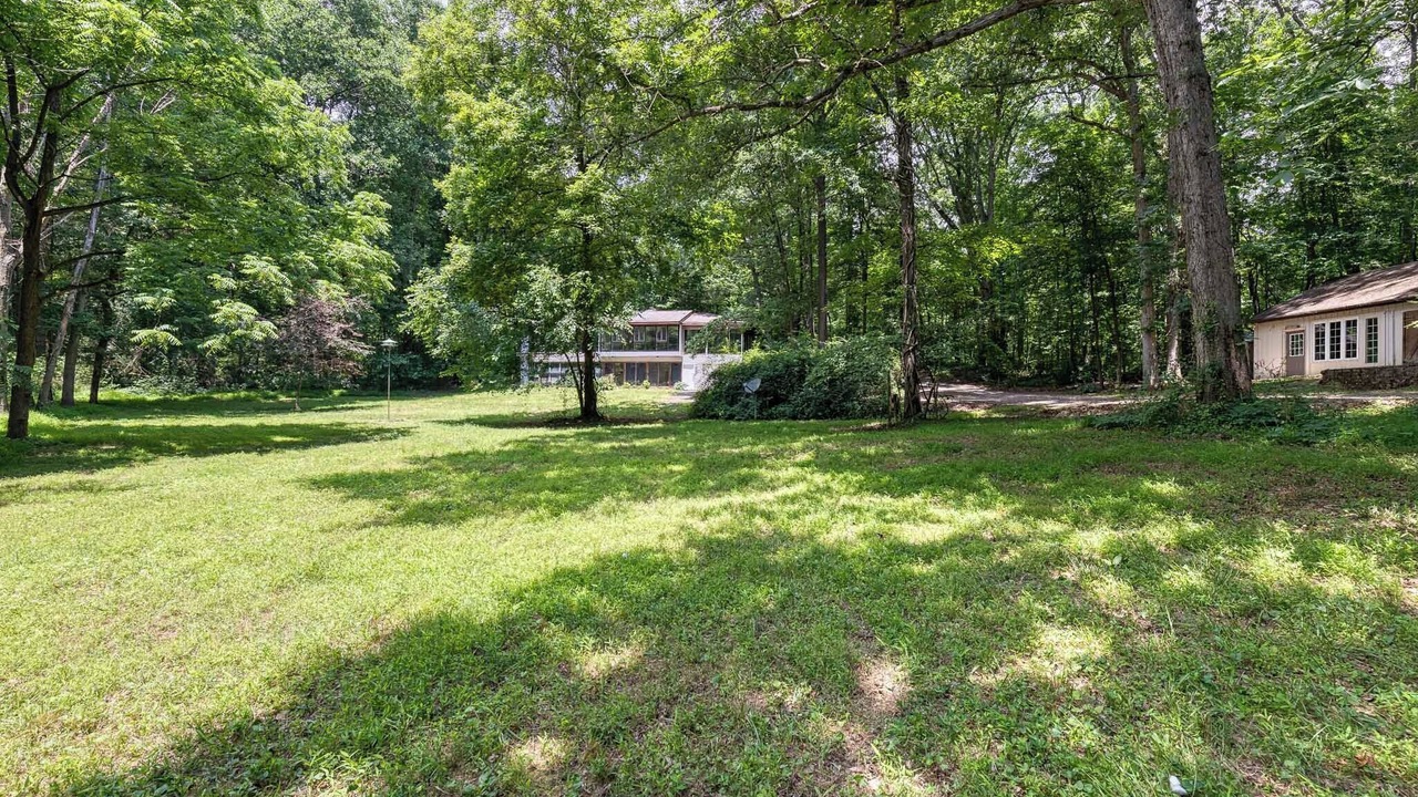 Photo of Outdoor in White Hall