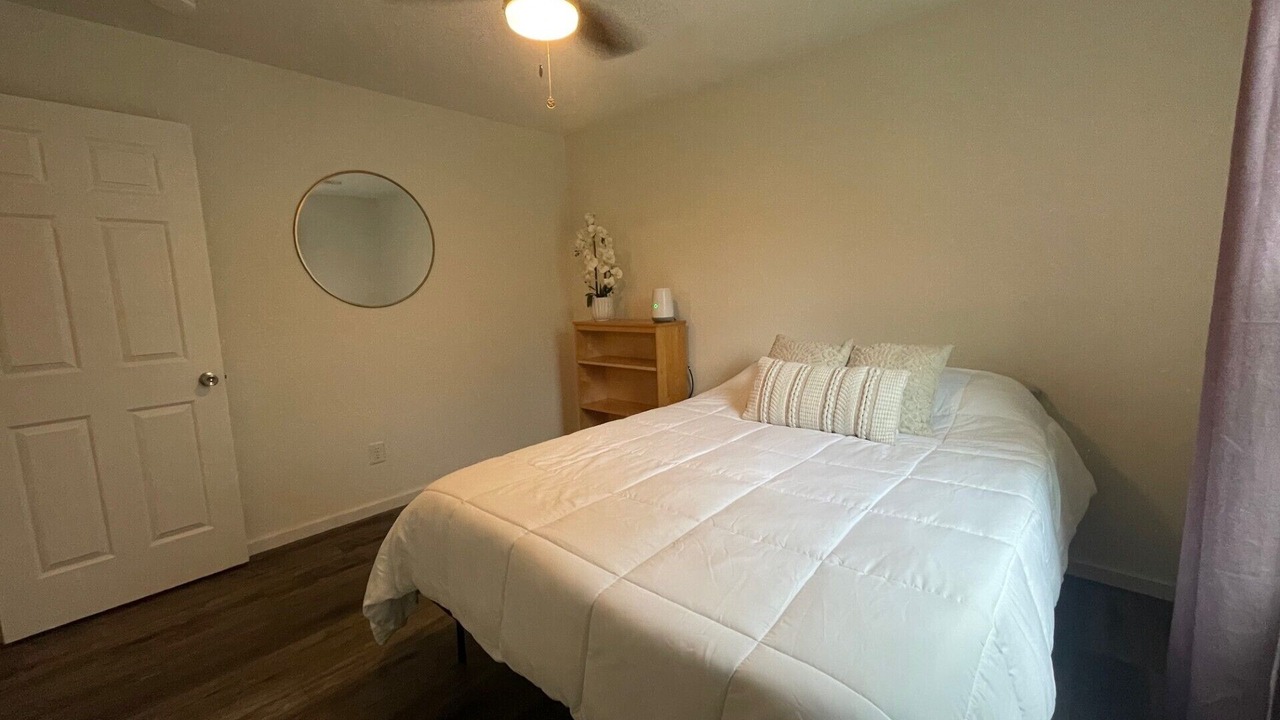 Photo of Bedroom in Minden