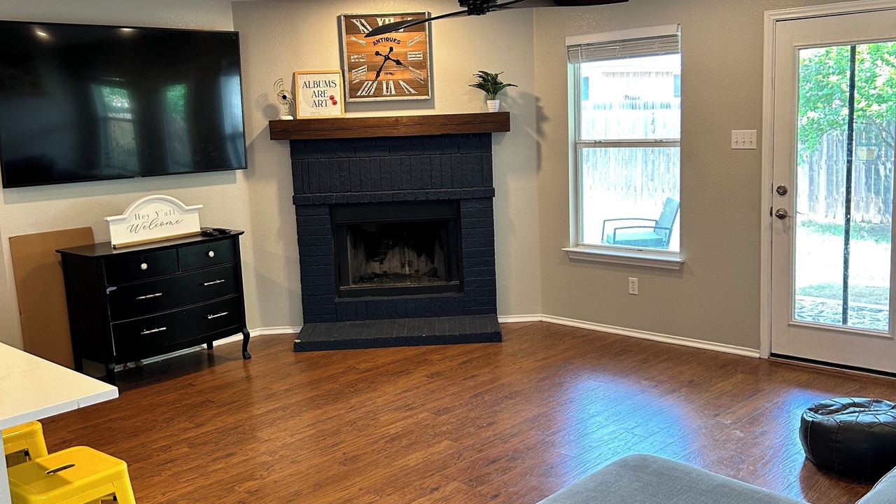 Photo of Livingroom in Kyle