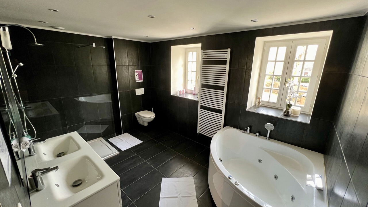 Photo of Bathroom in Chatillon-la-Borde