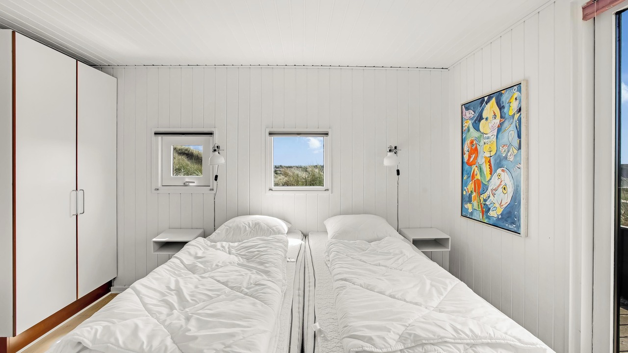 Photo of Others in Houvig Strand