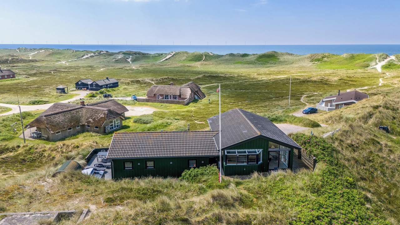 Photo of Outdoor in Houvig Strand