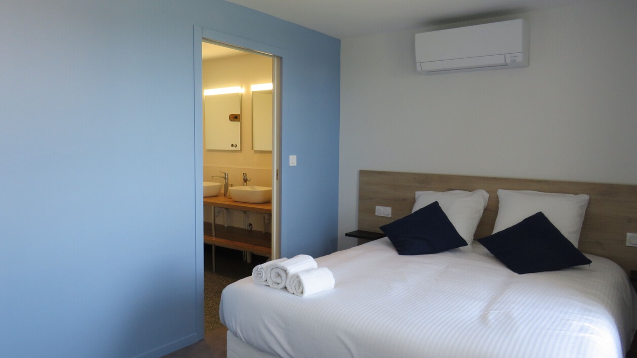Photo of Bedroom in Romagnat