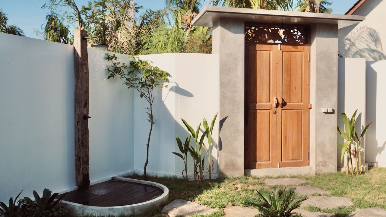 Photo of Others in Jungut Batu