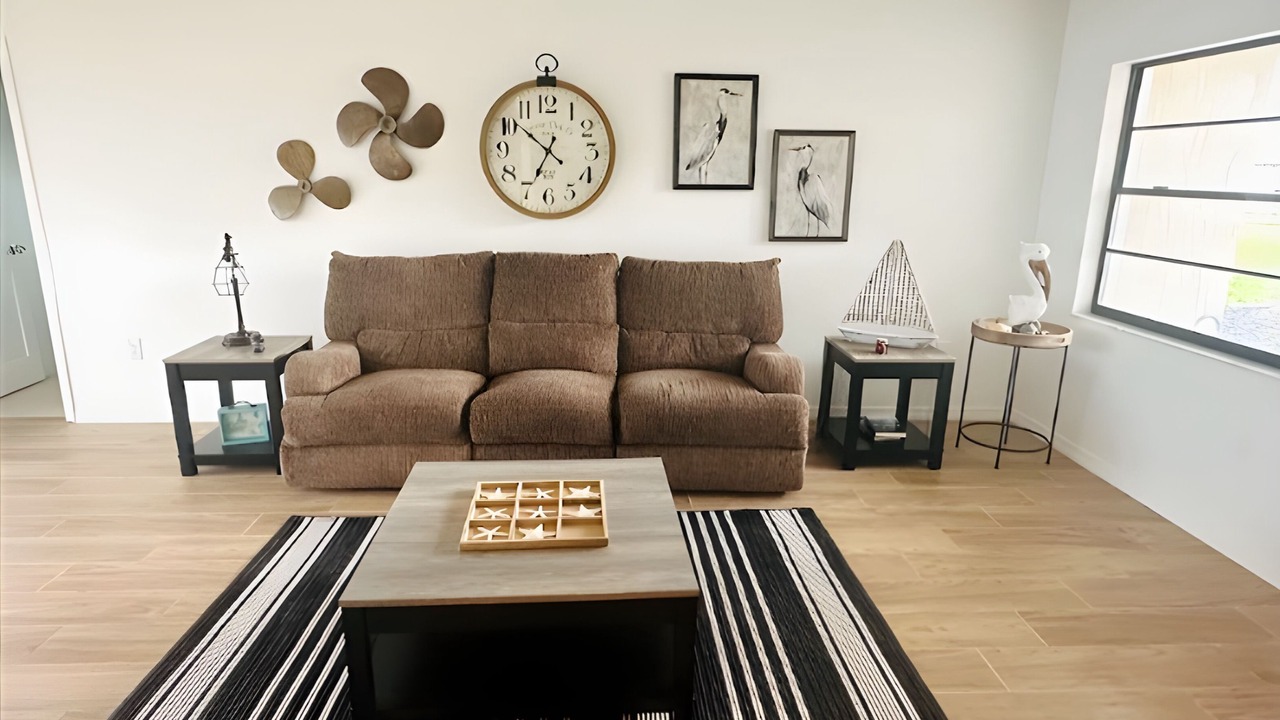 Photo of Livingroom in Brooksville