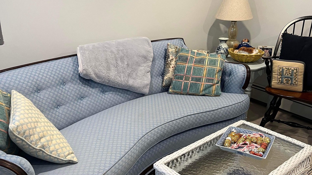 Photo of Livingroom in East Atlantic Beach