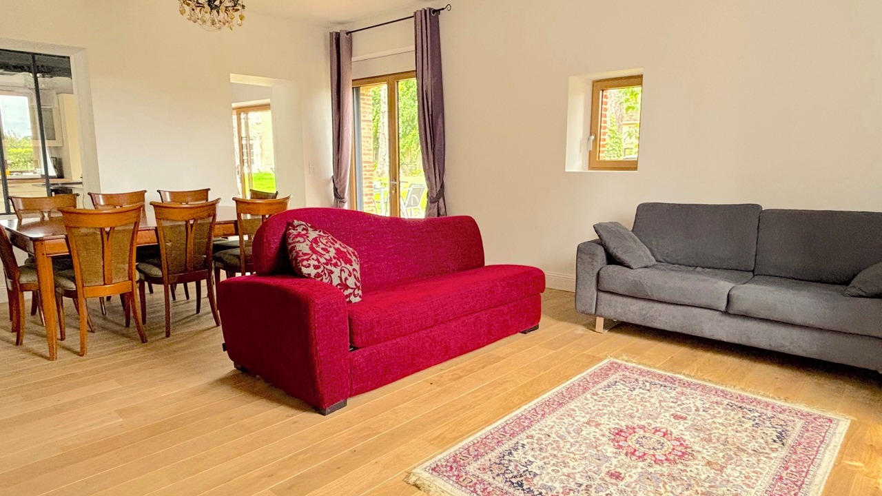 Photo of Livingroom in Sainte-Scolasse-sur-Sarthe
