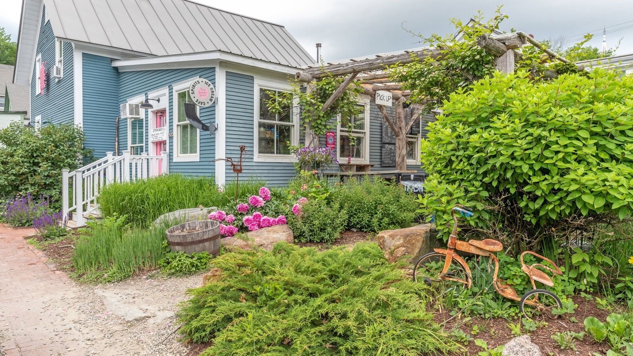 Photo of Outdoor in Warren