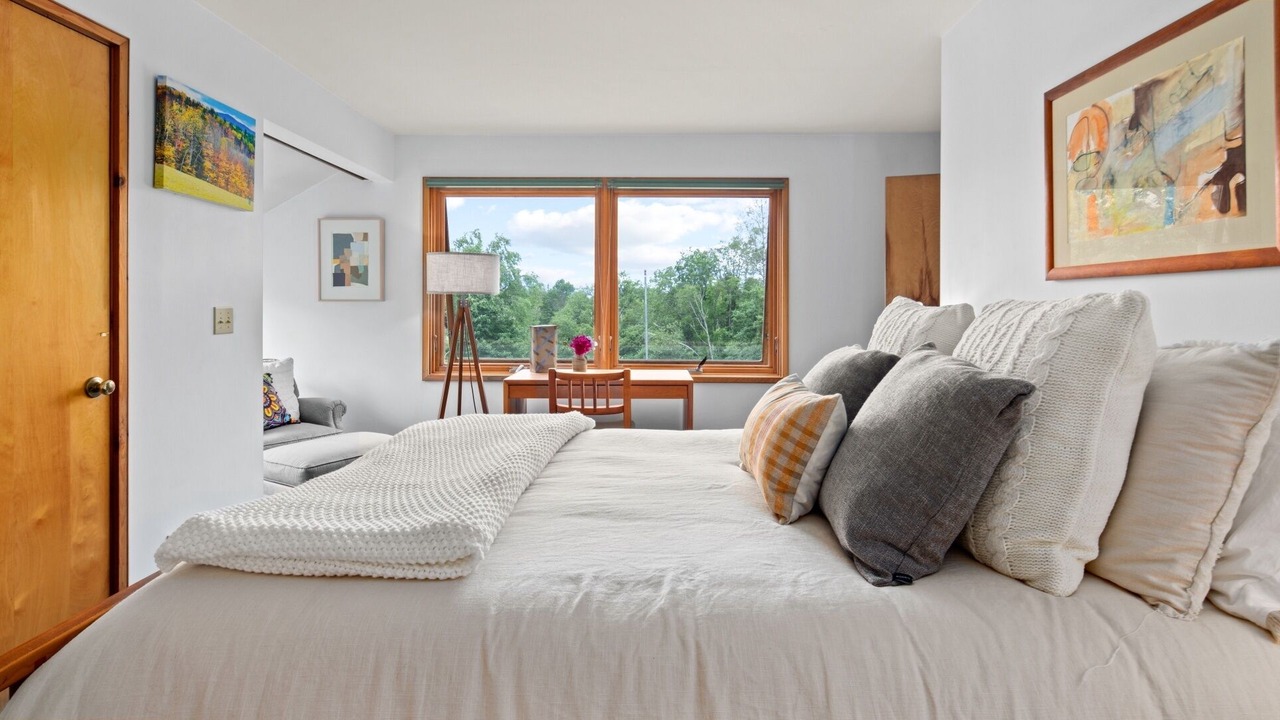 Photo of Others in Warren